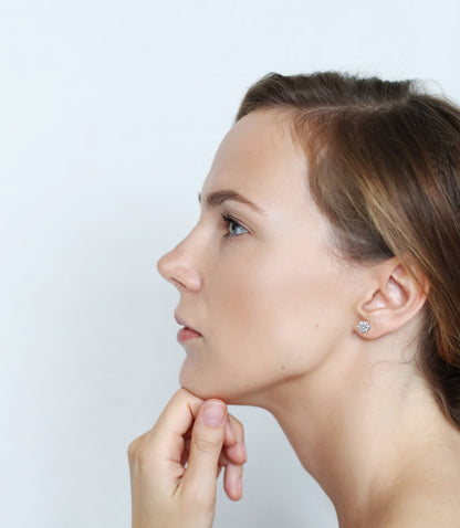 Experience the Timeless Elegance of Classic Round Diamond Stud Earrings